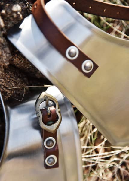 Imagen de Gorjal de anillo o protector de cuello 1016900900 parte de nuestra colección en Espadas y más, sitio oficial.