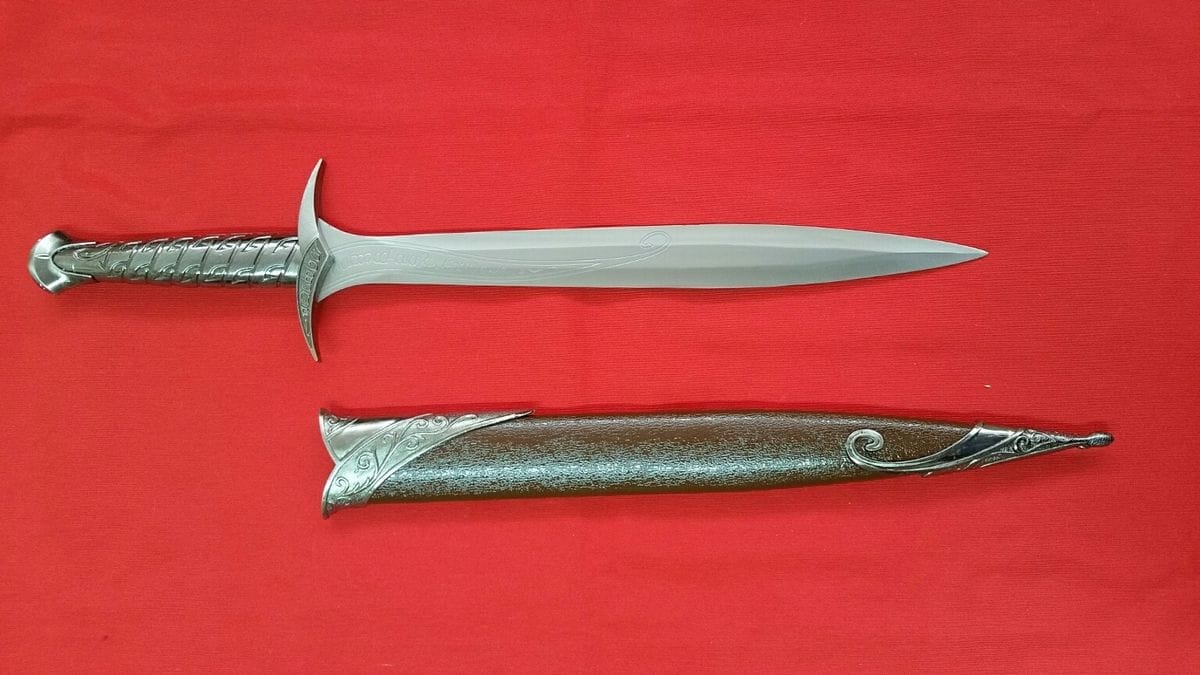 Imagen de Espada Dardo Con Vaina 11312M parte de nuestra colección en Espadas y más, sitio oficial.