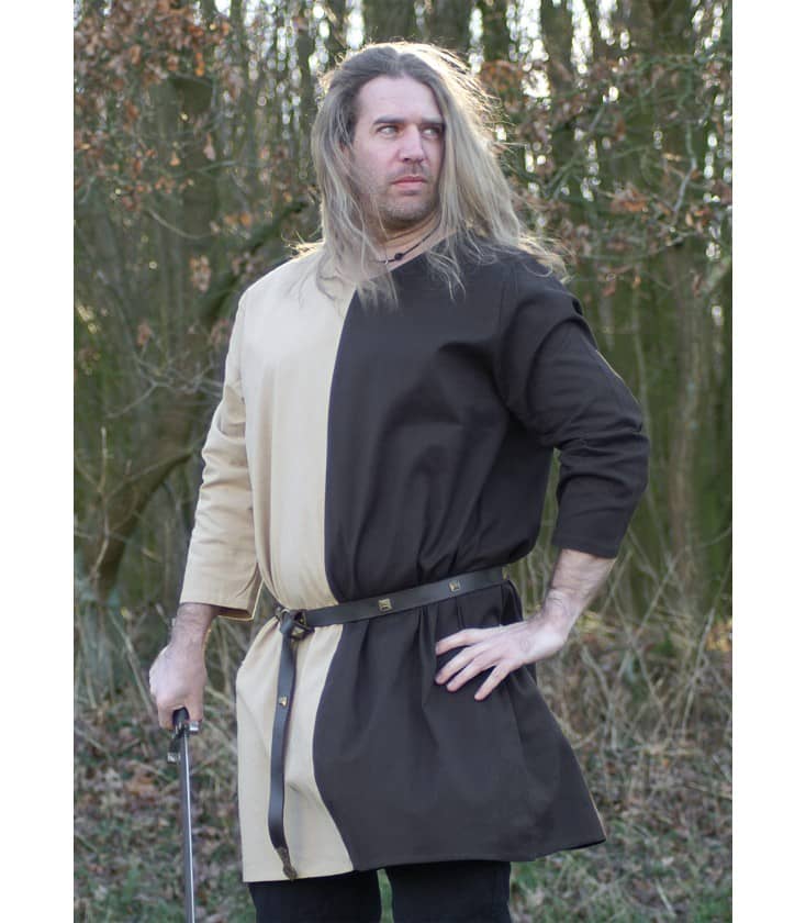 Imagen de 1216202500 Túnica medieval de algodón, beige / marrón parte de nuestra colección en Espadas y más, sitio oficial.