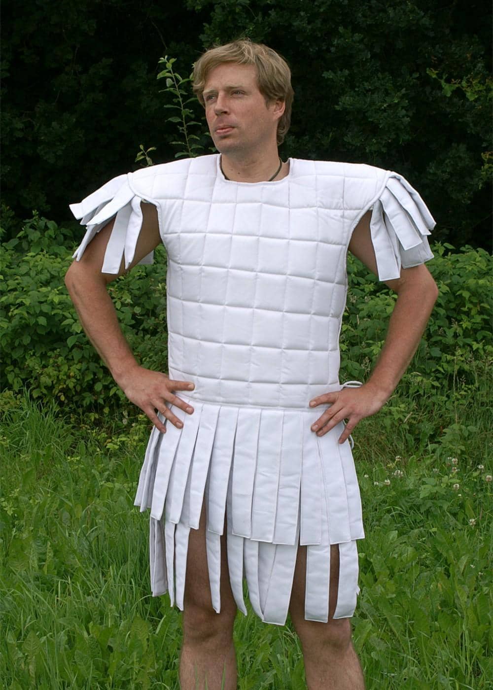 1223000142 Subarmalia romana, chaqueta acolchada - Espadas y Más