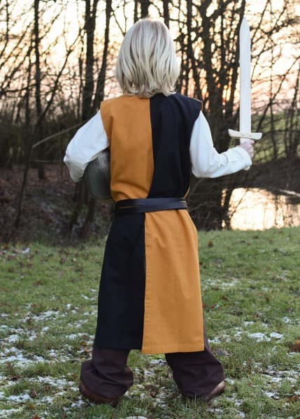 Imagen de Falda de arma infantil Lucas, Varios Colores 1280010820 parte de nuestra colección en Espadas y más, sitio oficial.