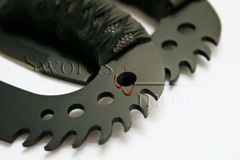 Imagen de Garras Riddick las cronicas de Riddick 14328 parte de nuestra colección en Espadas y más, sitio oficial.