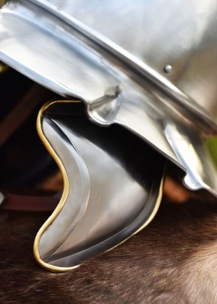 1716609900 Casco celta Siglo 1 AC - Espadas y Más