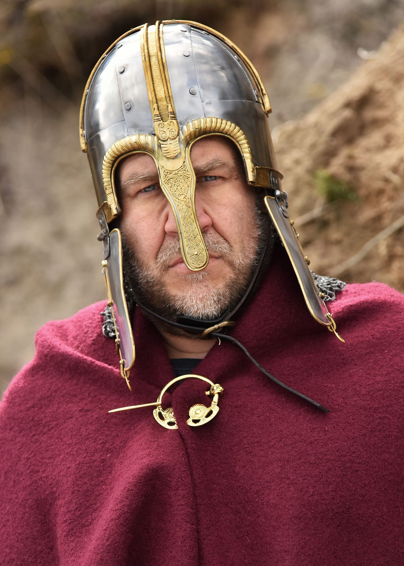 1716673010 Casco de cobre, con cerdas de cadena remachadas, acero de 1,6 mm - Espadas y Más