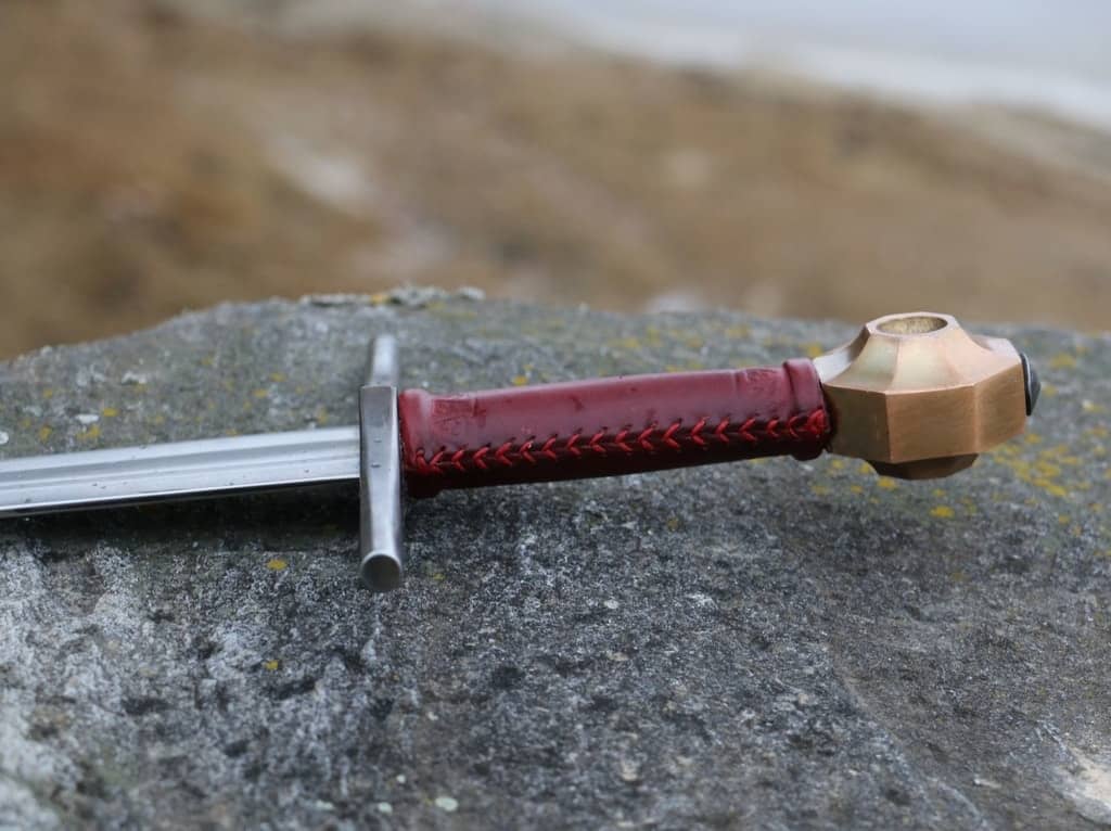 Imagen de Espada medieval Favian de una mano MSW226 parte de nuestra colección en Espadas y más, sitio oficial.