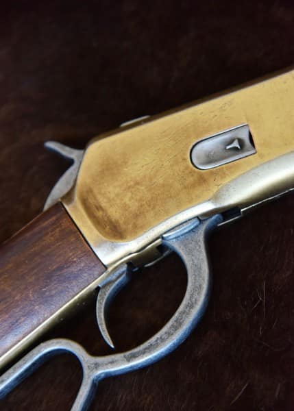 Rifle de pierna winchester Mare, 55 cm, accesorios de latón, réplica 2347105702 - Espadas y Más