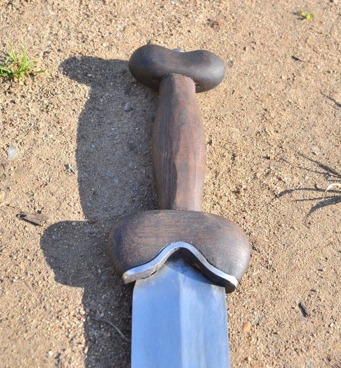 Imagen de Espada forjada celta la Tene ASW28 parte de nuestra colección en Espadas y más, sitio oficial.