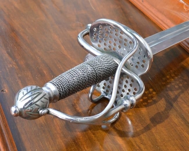 Imagen de Espada Waloon OSW40 parte de nuestra colección en Espadas y más, sitio oficial.