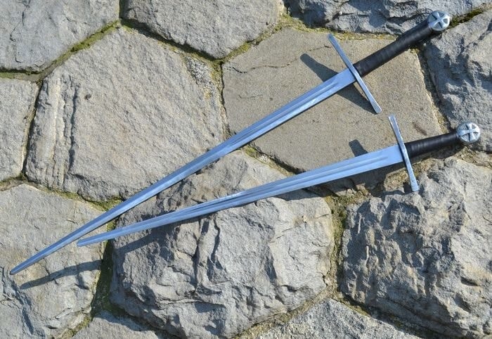 Imagen de Espada larga medieval Ritter MSW170 parte de nuestra colección en Espadas y más, sitio oficial.
