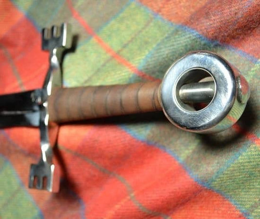 Imagen de Espada Kern irlandesa de práctica a una mano OSW23 parte de nuestra colección en Espadas y más, sitio oficial.