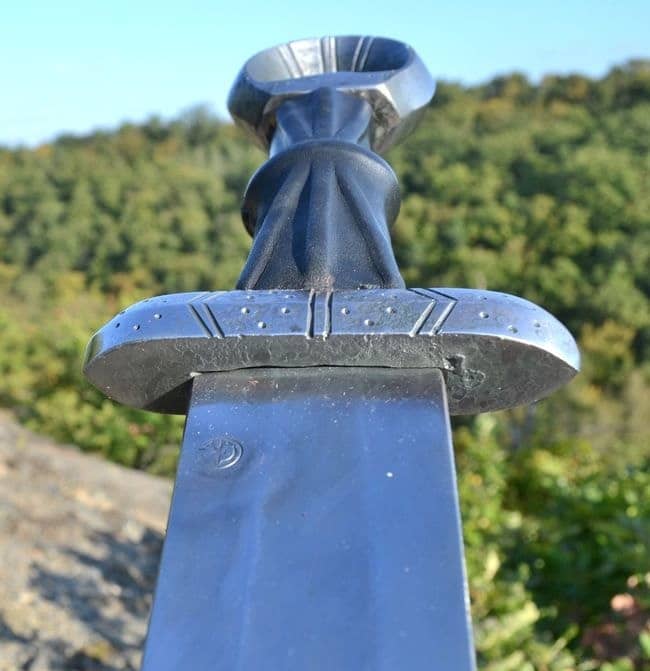 Espada Vikinga con pomo de anillo VSW22 - Espadas y Más