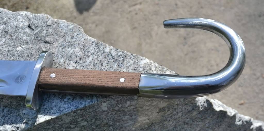 Imagen de Espada Falchion de la Biblia de Maciejowski siglo XIII MSW106 parte de nuestra colección en Espadas y más, sitio oficial.