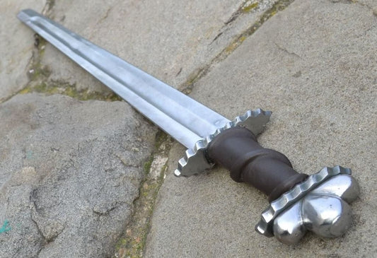 Imagen de Espada Lothbrok vikinga nórdica VSW09 parte de nuestra colección en Espadas y más, sitio oficial.