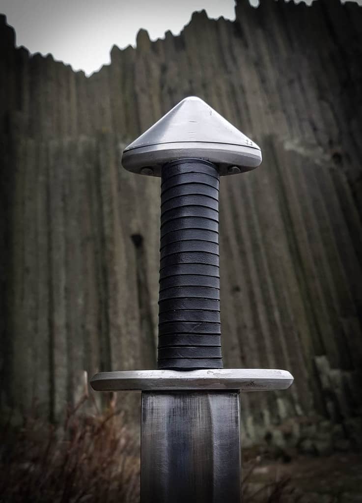 Espada Borg vikinga de cuero negro VSW50 - Espadas y Más