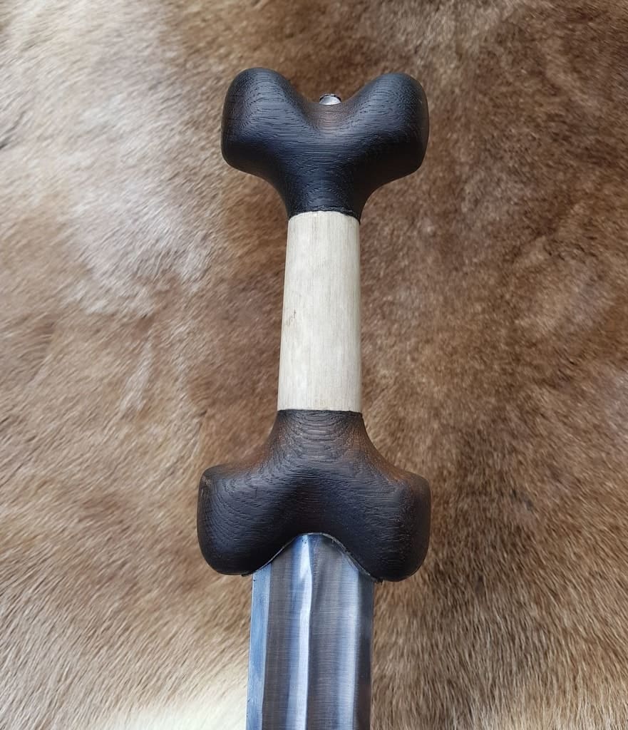 Espada celta Connor periodo La Tené C/D doble fuller ASW68 - Espadas y Más