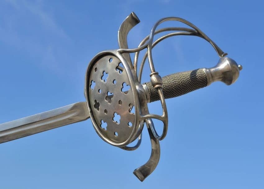 Imagen de Espada Rapier para el juego de espadas de luxe RAS31 parte de nuestra colección en Espadas y más, sitio oficial.