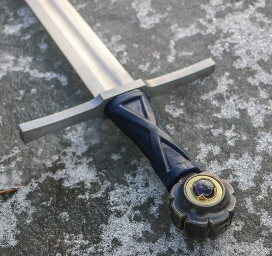 Imagen de Espada de una mano Salterio de Westminster siglo XIII Full Tang con piedra AES29 parte de nuestra colección en Espadas y más, sitio oficial.
