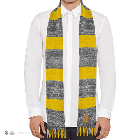 Imagen de Bufanda de Newt Scamander - Animales Fantásticos CR1009 parte de nuestra colección en Espadas y más, sitio oficial.