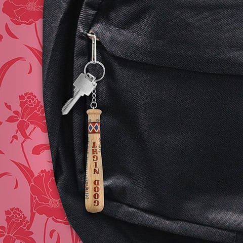 Llavero Bate De Béisbol Harley Quinn - DC Comics CR2740 - Espadas y Más