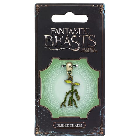 Imagen de Colgante Charm Bowtruckle, Animales Fantásticos EFC0016 parte de nuestra colección en Espadas y más, sitio oficial.