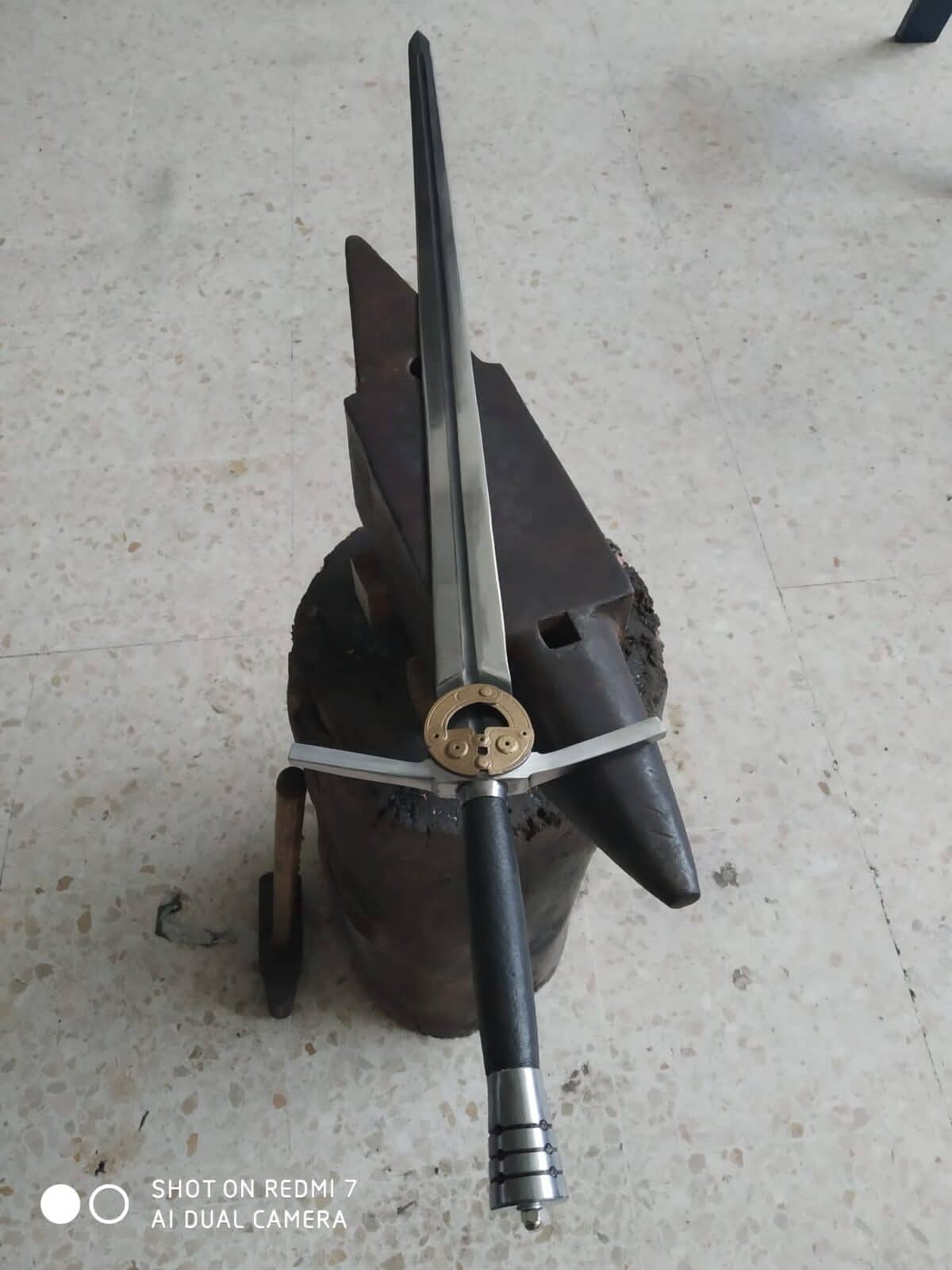 Espada de plata The Witcher Serie Netflix Geralt de Rivia - Espadas y Más