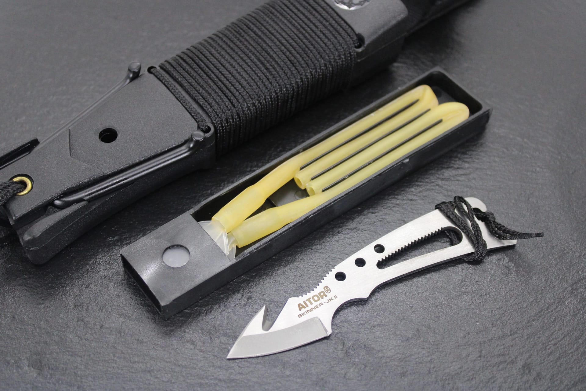 Cuchillo Supervivencia AITOR JUNGLE KING II NEGRO - Espadas y Más