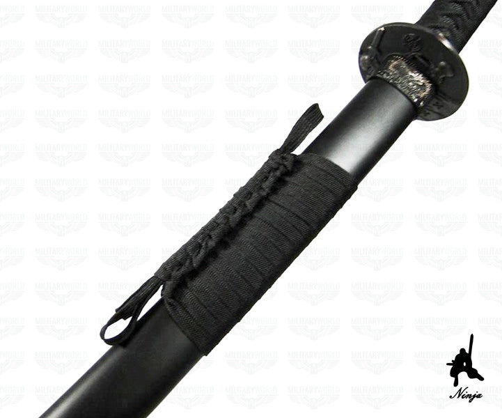 Imagen de Katana decorativa en Caja de madera de diferentes colores parte de nuestra colección en Espadas y más, sitio oficial.