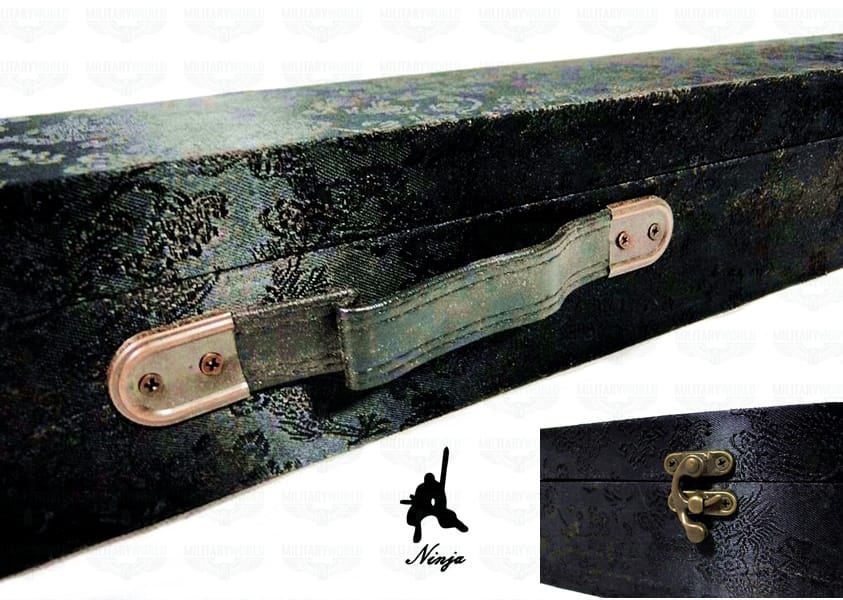 Imagen de Katana decorativa en Caja de madera de diferentes colores parte de nuestra colección en Espadas y más, sitio oficial.