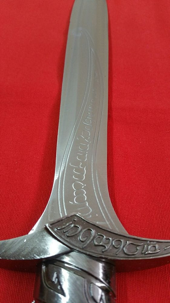 Imagen de Espada Dardo Con Vaina 11312M parte de nuestra colección en Espadas y más, sitio oficial.