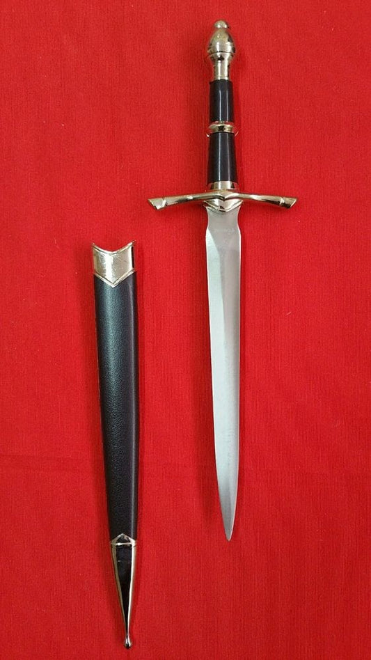 Imagen de Daga Espada Strider El Señor De Los Anillos S0143 parte de nuestra colección en Espadas y más, sitio oficial.