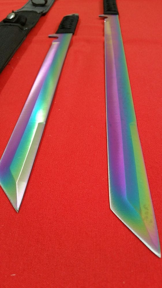 Imagen de Pareja De Machetes Raimbow H0128C parte de nuestra colección en Espadas y más, sitio oficial.