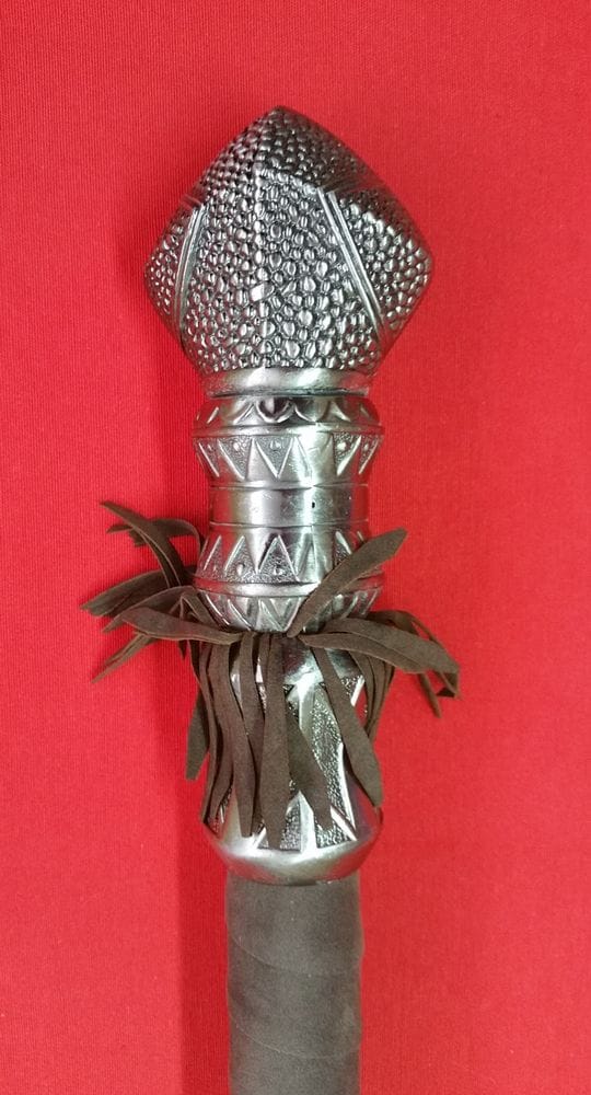 Imagen de Hacha World Of Warcraft Shadowmourne S0177 parte de nuestra colección en Espadas y más, sitio oficial.