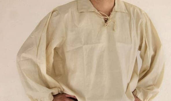 Imagen de Camisa renacentista, color Natural parte de nuestra colección en Espadas y más, sitio oficial.