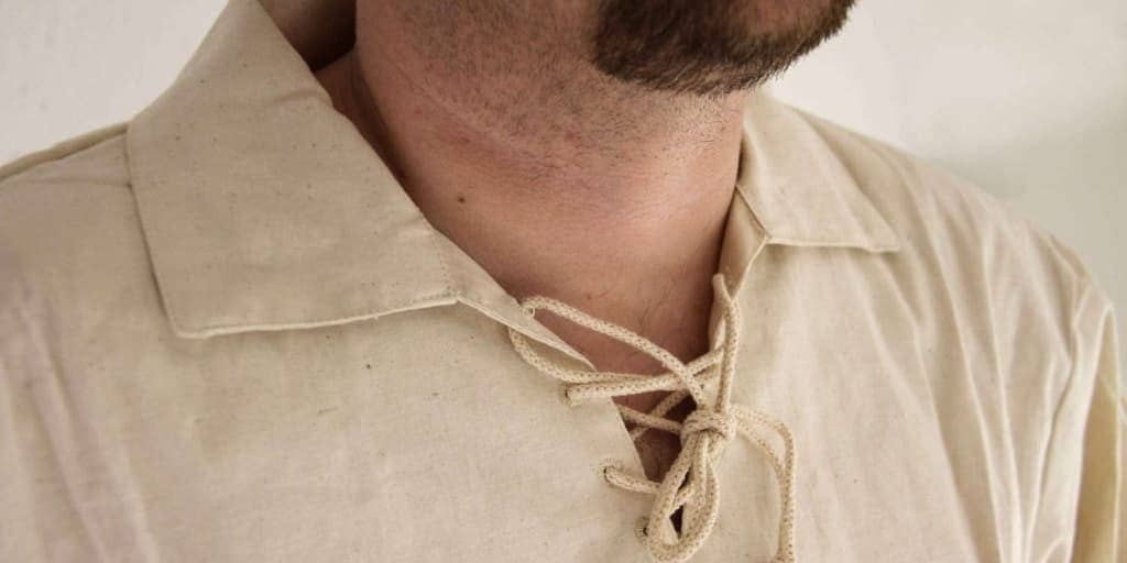 Imagen de Camisa renacentista, color Natural parte de nuestra colección en Espadas y más, sitio oficial.