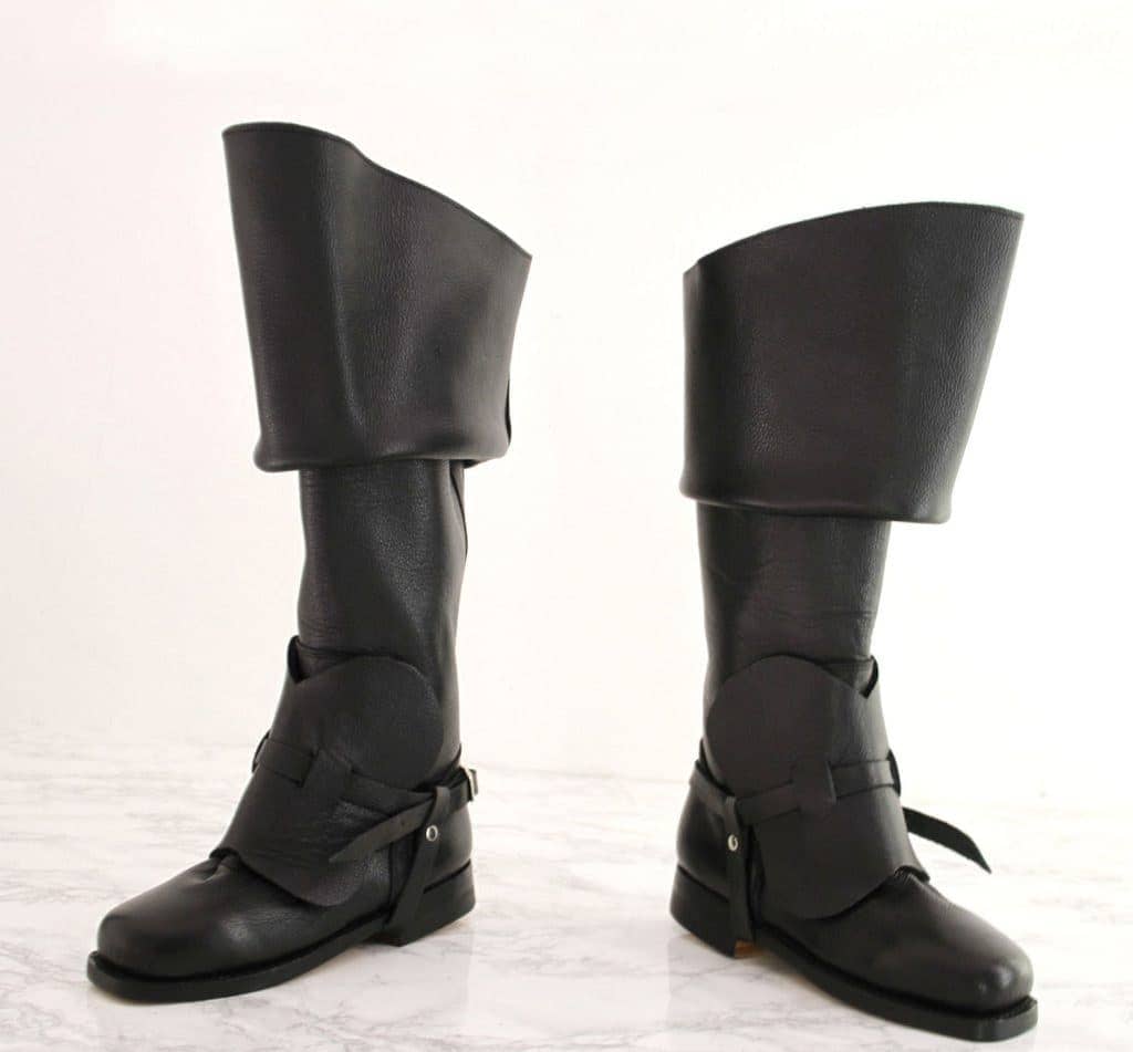 Imagen de Botas de mosquetero Cuero parte de nuestra colección en Espadas y más, sitio oficial.
