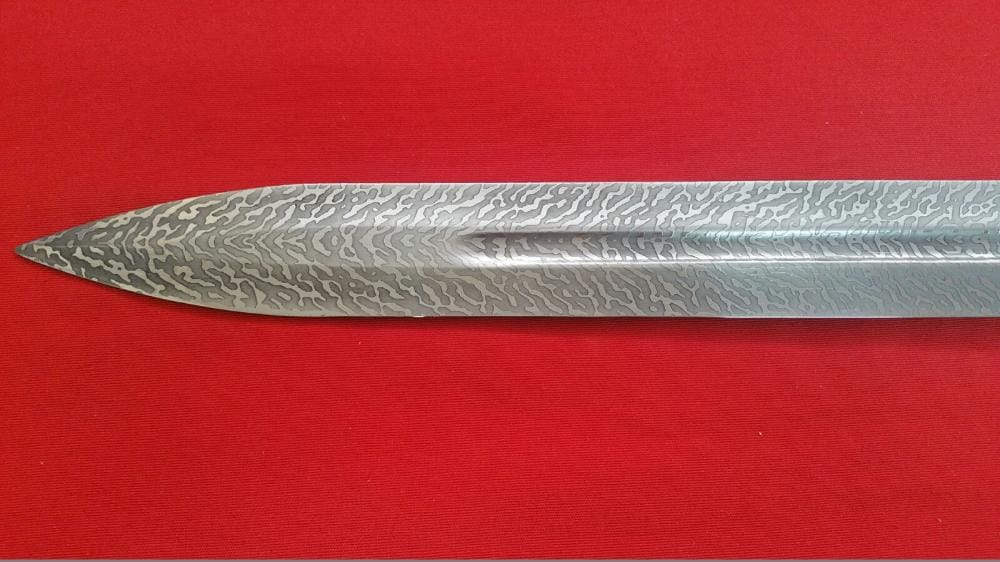 Imagen de Espada Hielo de Juego de Tronos versión libros con Vaina de piel 15565 parte de nuestra colección en Espadas y más, sitio oficial.