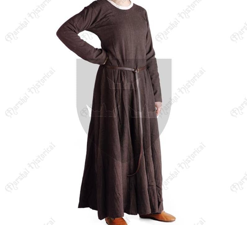 Imagen de Vestido Medieval de niña S. XI-XV - Color parte de nuestra colección en Espadas y más, sitio oficial.