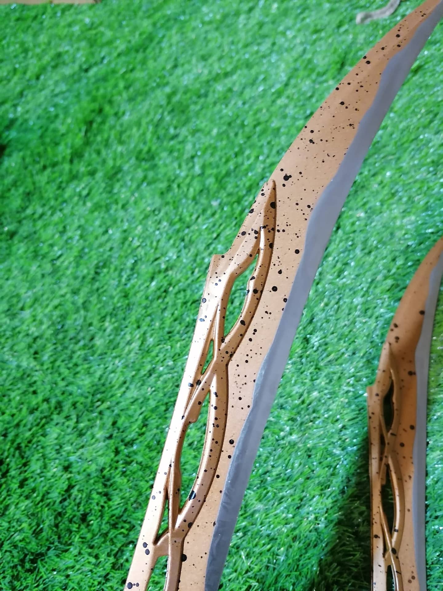 Imagen de Cuchillos de Tauriel - El Hobbit parte de nuestra colección en Espadas y más, sitio oficial.