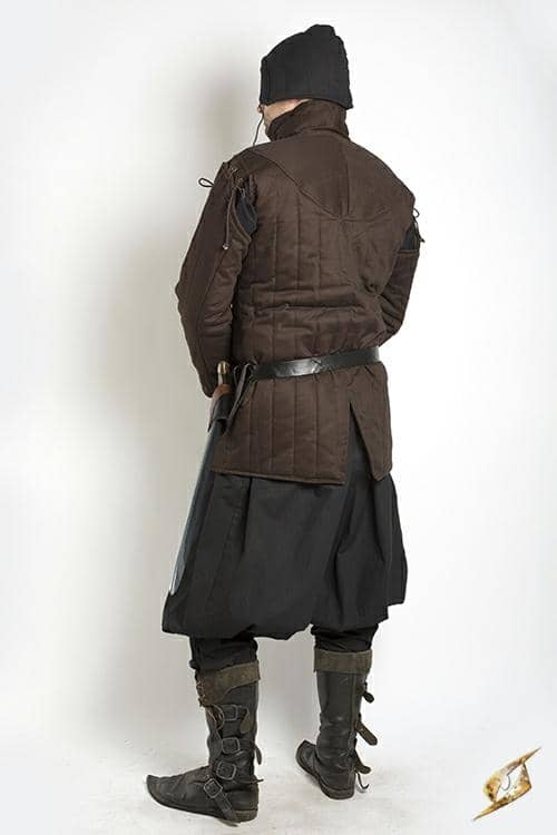 Imagen de GAMBESÓN GUERRERO RECREACIONES HISTORICA IF-300780 parte de nuestra colección en Espadas y más, sitio oficial.