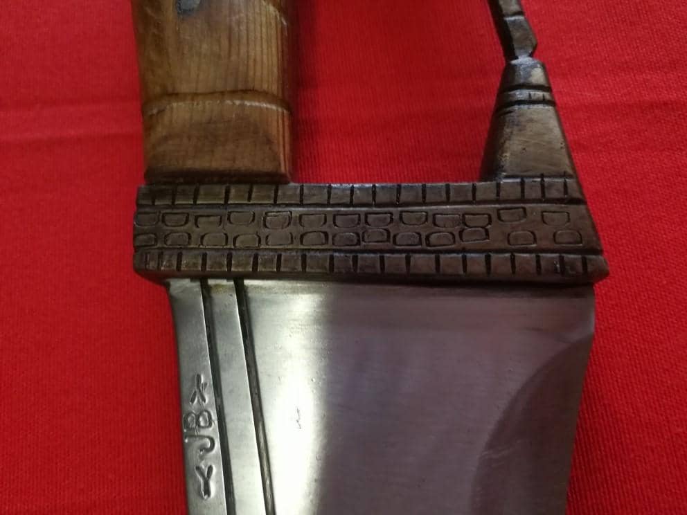 Imagen de Espada Falcata ibérica artesanal parte de nuestra colección en Espadas y más, sitio oficial.