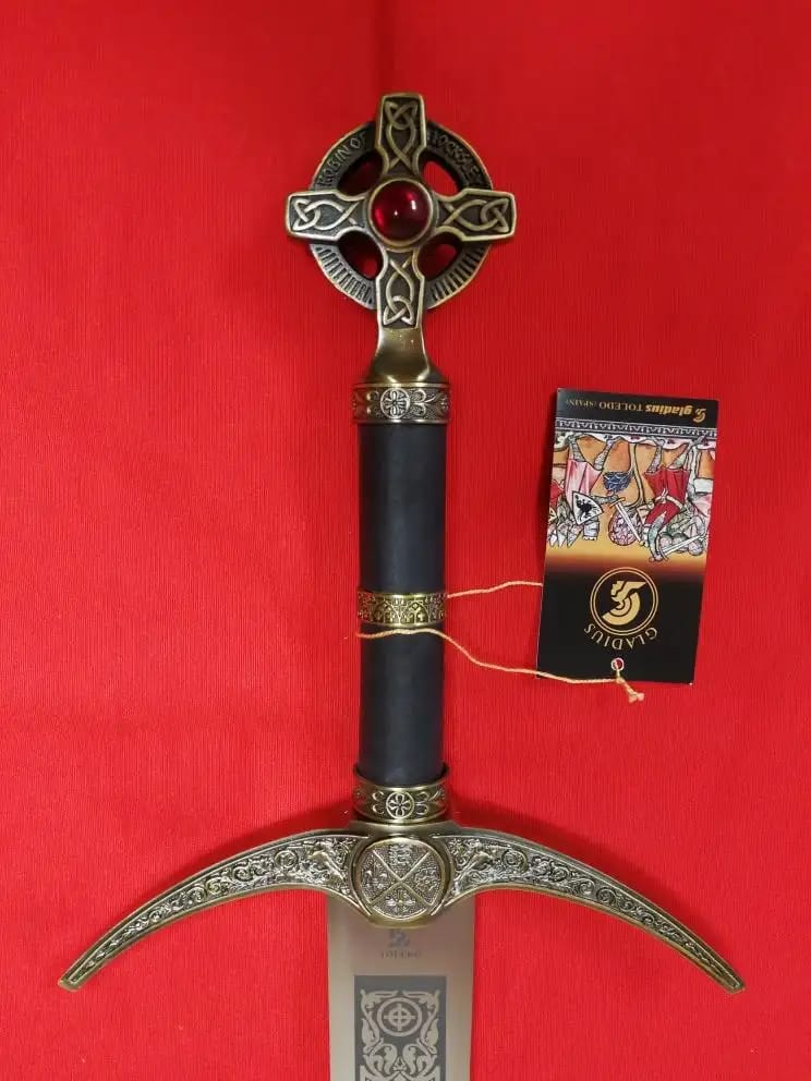 Imagen de Espada de Robin Hood deluxe 223-224 parte de nuestra colección en Espadas y más, sitio oficial.