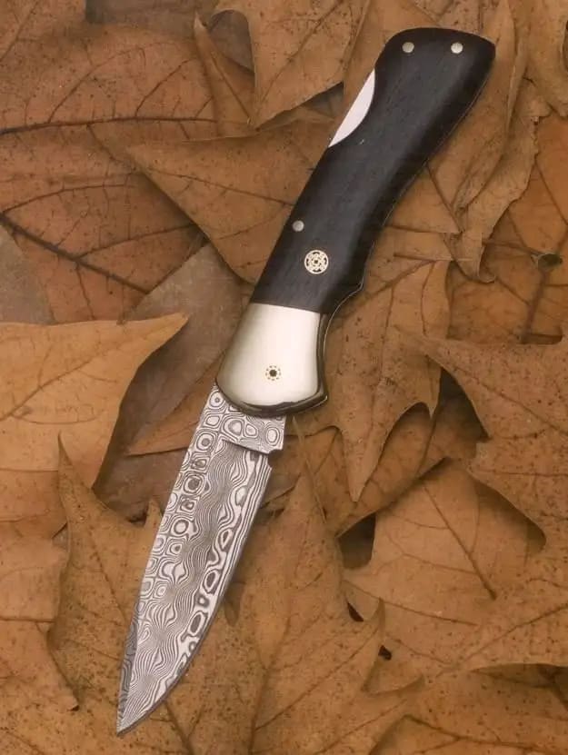 Imagen de Navaja Muela BX 8DAM parte de nuestra colección en Espadas y más, sitio oficial.