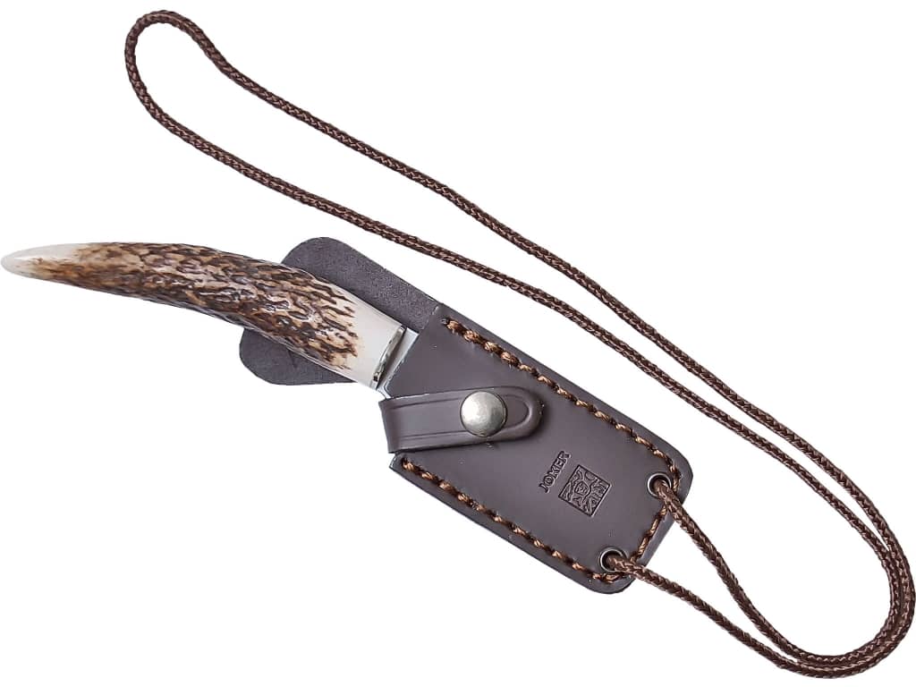 CUCHILLO DE MONTE PARA CUELLO COLGANTE PUÑO EN ASTA DE CIERVO Y HOJA DE 7,5 CM CC57 - Espadas y Más