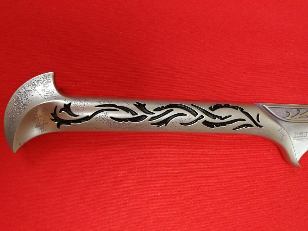 UC3042 Espada de Thranduil El Hobbit OFICIAL (VÍDEO) - Espadas y Más