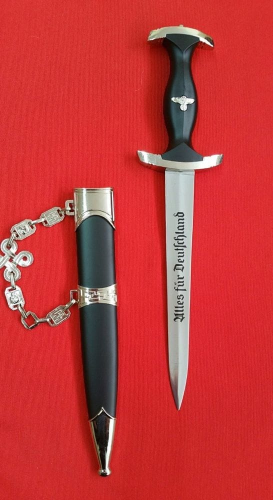 Imagen de Daga Nazi 14263 parte de nuestra colección en Espadas y más, sitio oficial.