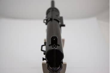 Imagen de AMETRALLADORA M3 CALIBRE .45 "GREASE GUN" USA 1942 (2ªGM) 1313 parte de nuestra colección en Espadas y más, sitio oficial.