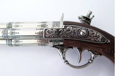 Imagen de PISTOLA DE 4 CAÑONES GIRATORIOS, FRANCIA S. XVIII 1307 parte de nuestra colección en Espadas y más, sitio oficial.