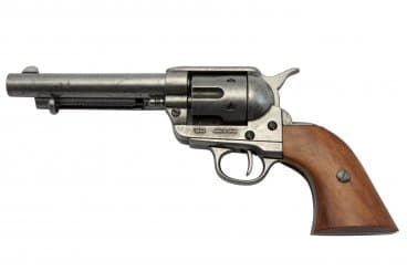 Imagen de 1106 REVÓLVER CAL.45 PEACEMAKER 5½" parte de nuestra colección en Espadas y más, sitio oficial.
