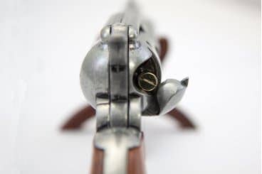 Imagen de 1106 REVÓLVER CAL.45 PEACEMAKER 5½" parte de nuestra colección en Espadas y más, sitio oficial.