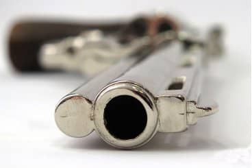 Imagen de Revólver Phyton 6", USA 1955, 6304 Réplica no funcional parte de nuestra colección en Espadas y más, sitio oficial.